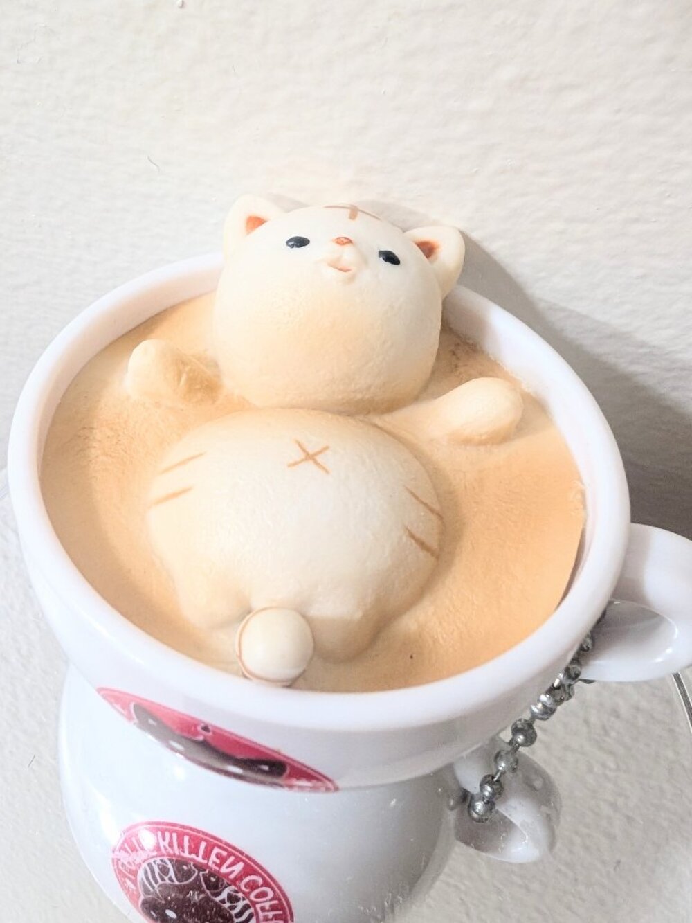 Latte Art Kitten Coffee Cat Mascot Mug Cup Keychain Gachapon Japan